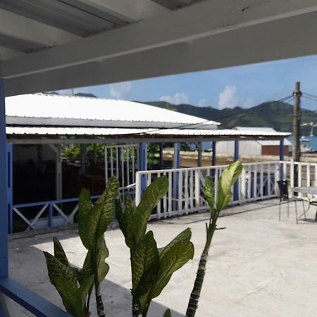 Posada Lia Centro Providencia  ภายนอก รูปภาพ