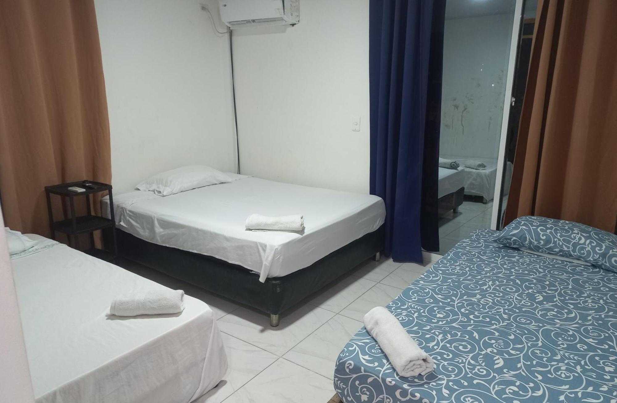 Posada Lia Centro Providencia  ภายนอก รูปภาพ